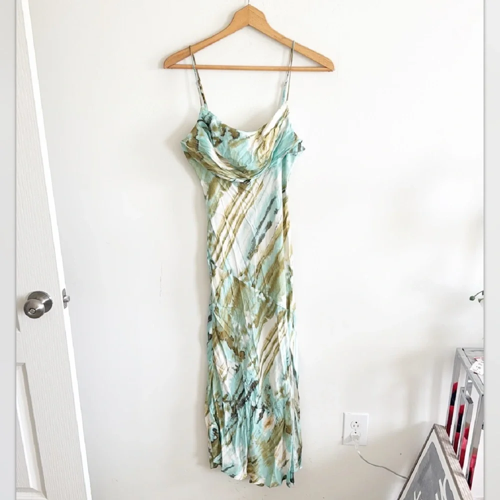 Holly Molly FULL TIME GLAM GIRL MIDI DRESS MINT size 6 - Picture 2 of 7